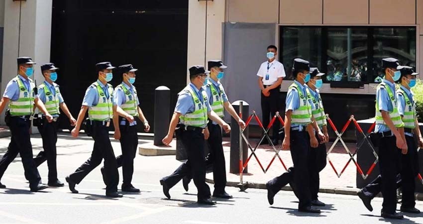 China toma control de consulado de EU en Chengdu