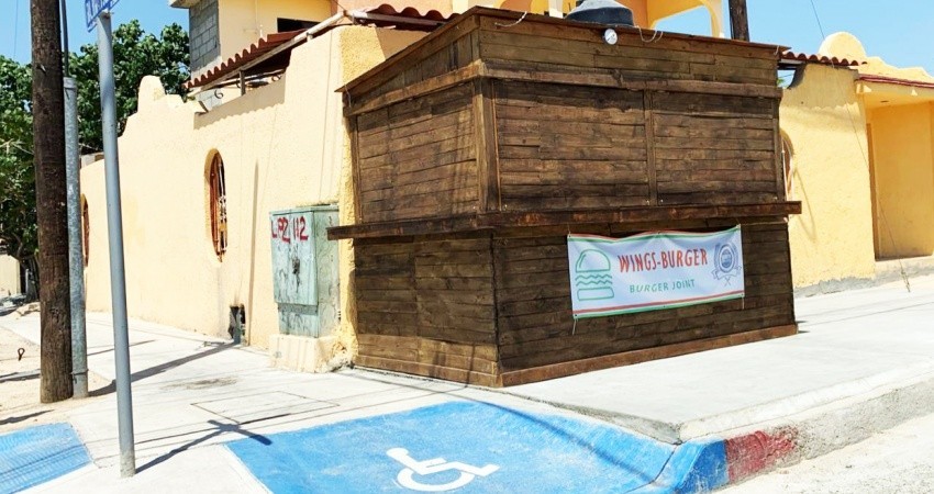 Quitarán todos los objetos, puestos fijos y semi fijos de las banquetas de La Paz