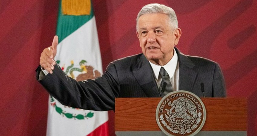 Juicio a ex presidentes, a consulta, dice AMLO