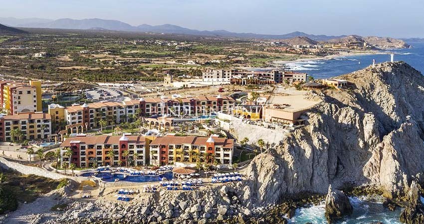 Sin daños "mayores" en infraestructura turística de BCS por “Genevieve”