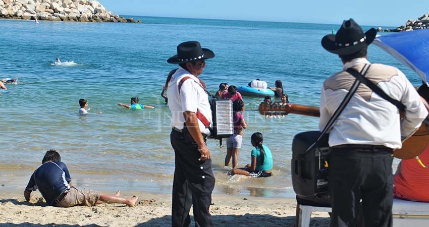 Avance en el Semáforo Sanitario no es para “echar campanas al vuelo”: Regidor 