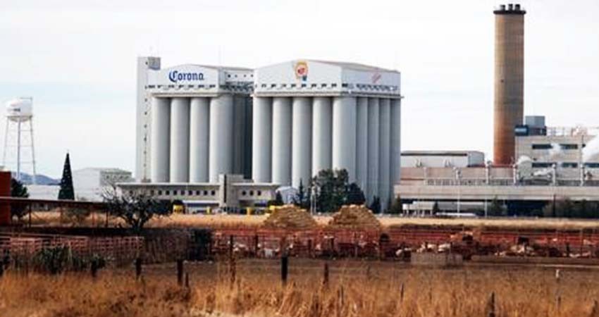 Paga Grupo Modelo al SAT deuda de $2 mil millones