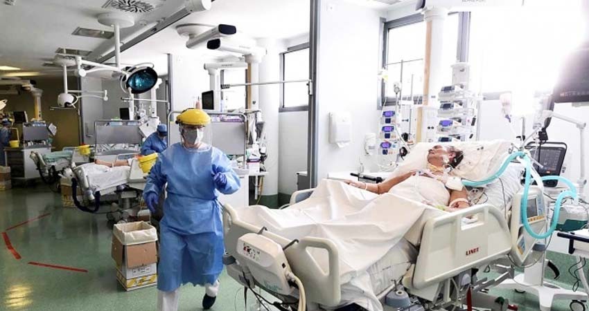 Aumentan pacientes en terapia intensiva por covid-19 en Italia