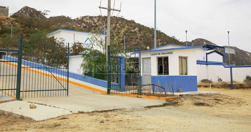 Regidor Héctor Torres en contra de la desalinizadora al considerarla una privatización