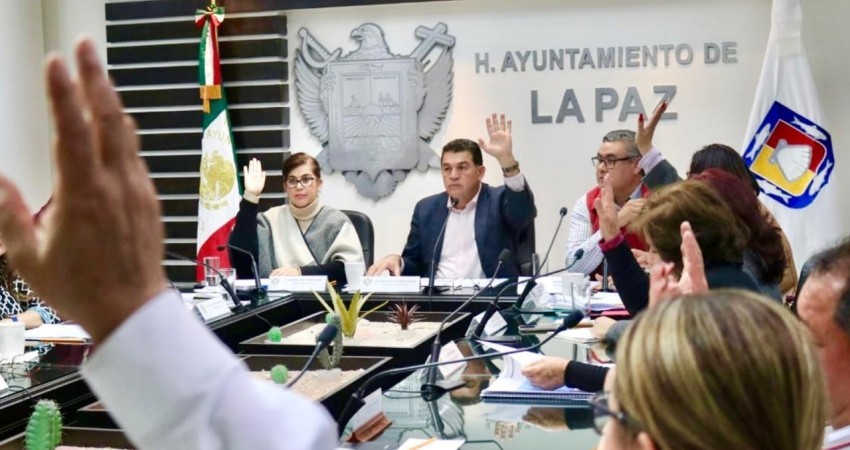 Se aumentaron el sueldo Alcalde de La Paz y regidores: Avilés Castro