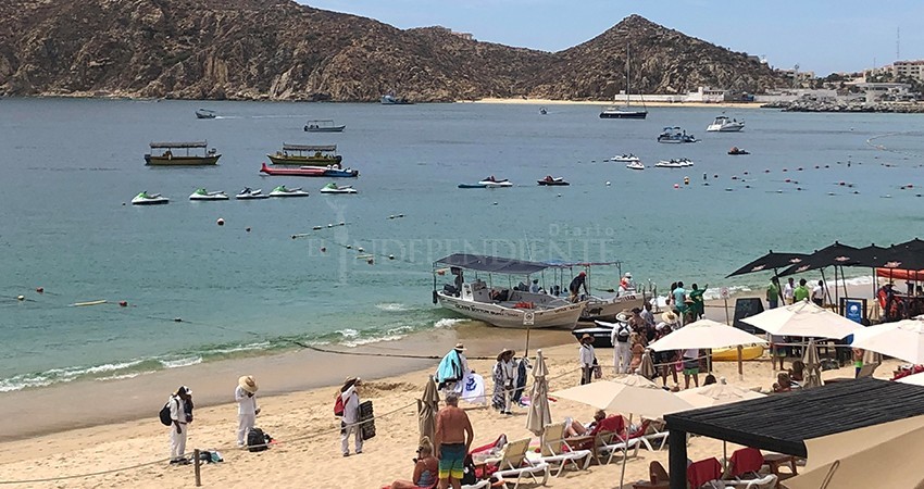 Con levantamientos topográficos ZOFEMAT definirá quién viola las concesiones de playa en El Médano