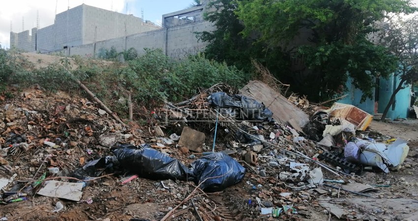Colonia 4 de Marzo, entre basureros clandestinos