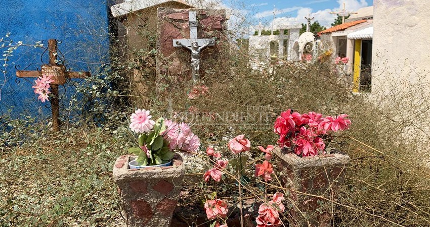 Panteón Jardines del Recuerdo viola reglamento de sanidad y restricción por COVID-19