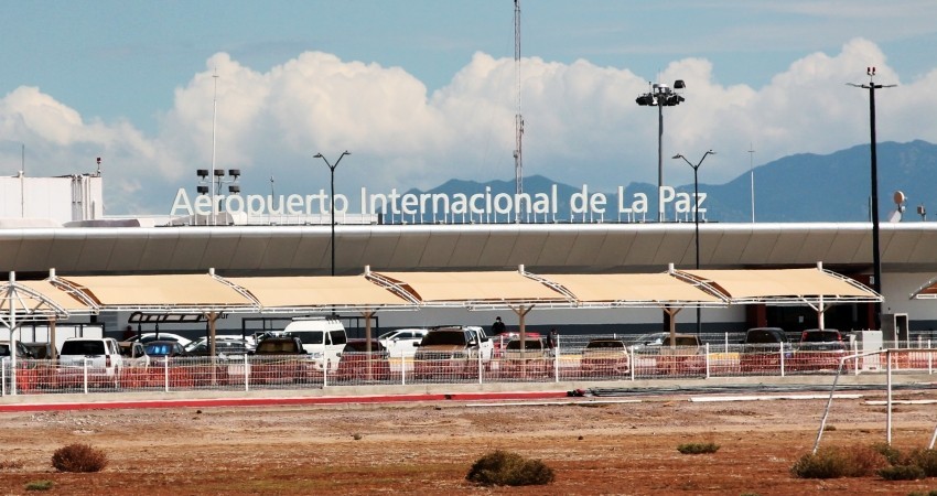 Promociona el Alcalde Muñoz Álvarez más rutas aéreas nacionales e internacionales para La Paz