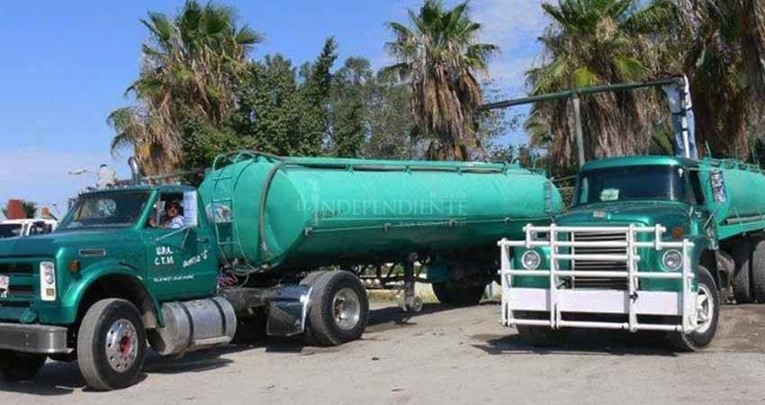 Escasea el agua en La Paz y SAPA la vende sin control a piperos