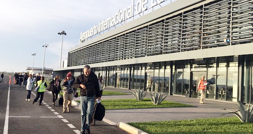 En medio de pandemia, aerolínea remata sus vuelos para BCS
