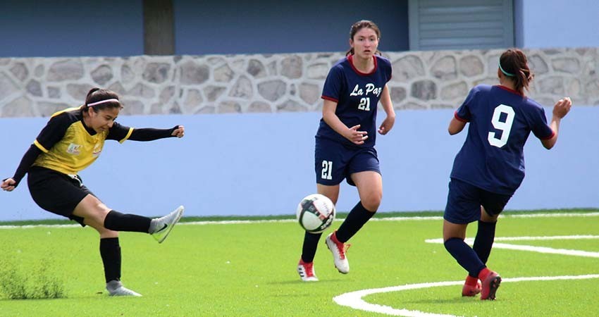 Alistan regreso seguro del futbol en Baja California Sur