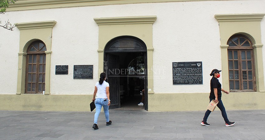 Varios funcionarios son señalados de cometer actos de nepotismo en el Ayuntamiento cabeño