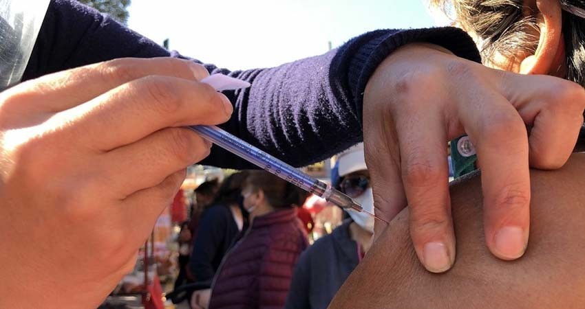 Denuncian penalmente por mal uso de vacunas contra la influenza