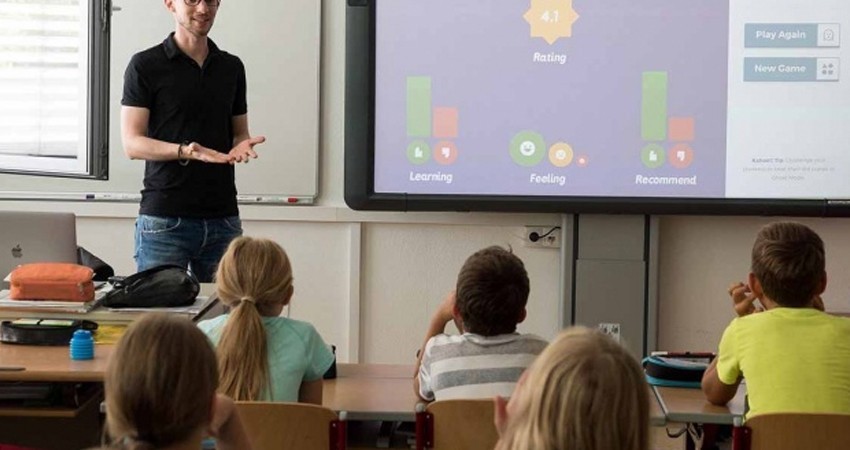 Suspenden a profesor por mostrar caricatura 'obscena' de Mahoma