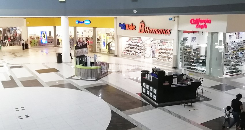 Negocios no respetan aforos en Los Cabos