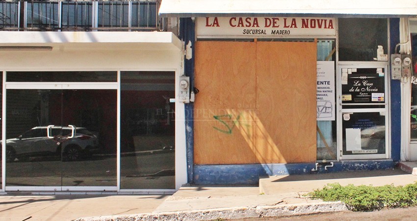 Continúa la debacle comercial del centro de La Paz