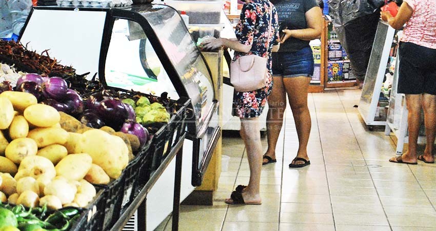 Ha mejorado en un 60% la actividad económica en el mercado municipal de SJC