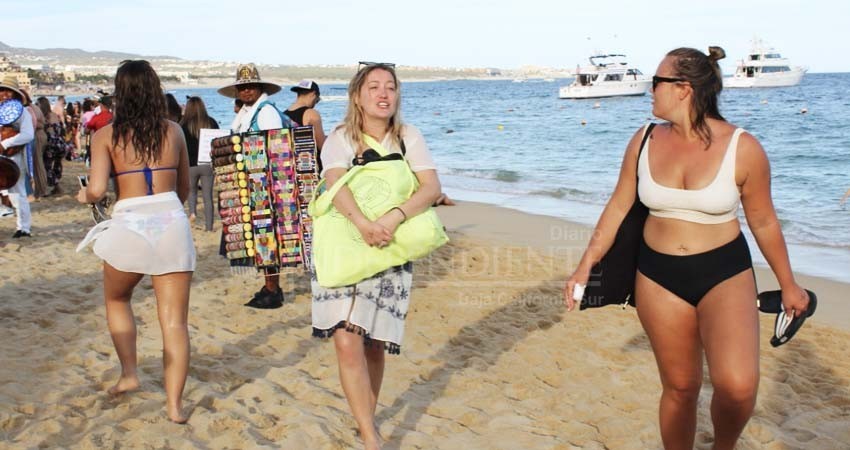 Playa de El Médano cuenta ya con sanitarios públicos