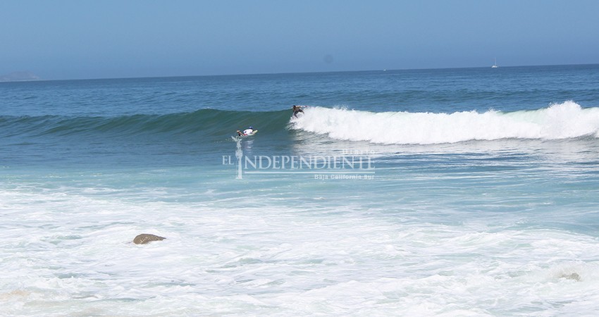 Surfistas y sociedad en general buscarán impedir que acceso a Costa Azul les sea retirado