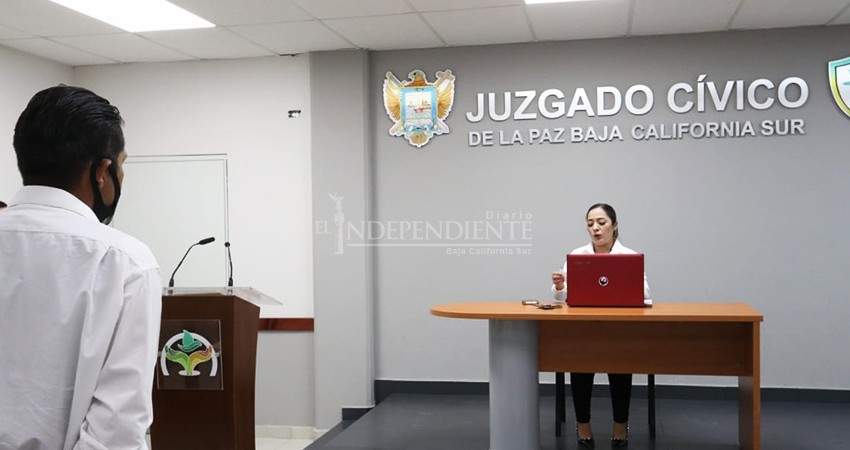 Realizan la primera simulación de audiencia en los Juzgados Cívicos de La Paz