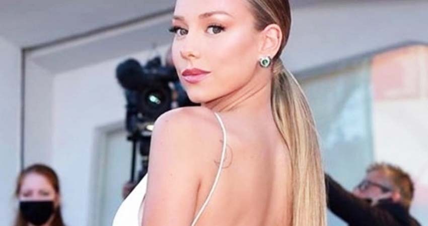 Que no les hizo el feo: Ester Expósito y sus fans mexicanos