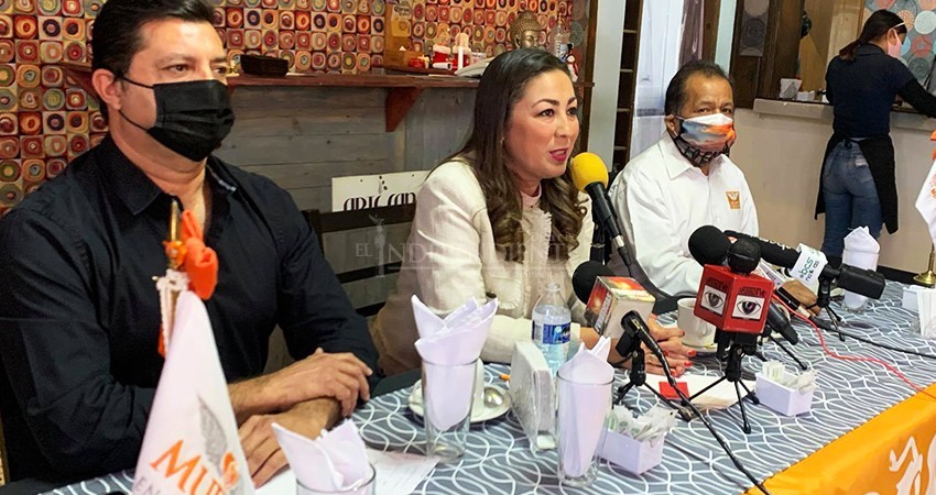 Lavinia Núñez aspirante oficial a la alcaldía de La Paz por Movimiento Ciudadano