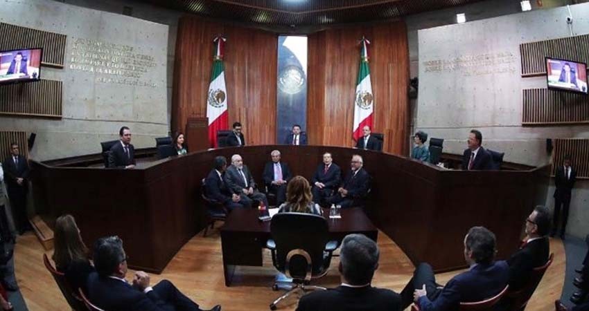 Fija TEPJF plazo para notificar al INE candidaturas