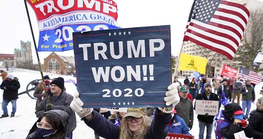 Partidarios de Trump paran certificación de Biden en el Congreso
