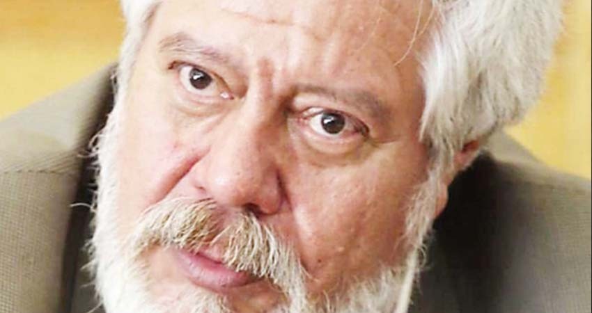 Podando el bosque propio, Adolfo Castañón