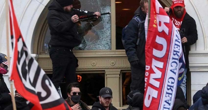 'Rodear edificios y asesinar demócratas', revelan complots en EU