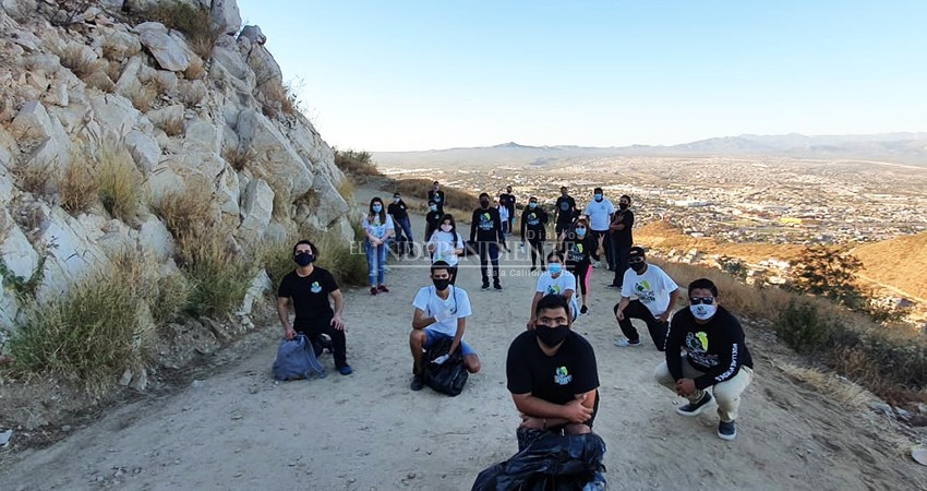 Alzan la voz ciudadanos por condiciones insalubres del Cerro de la Z