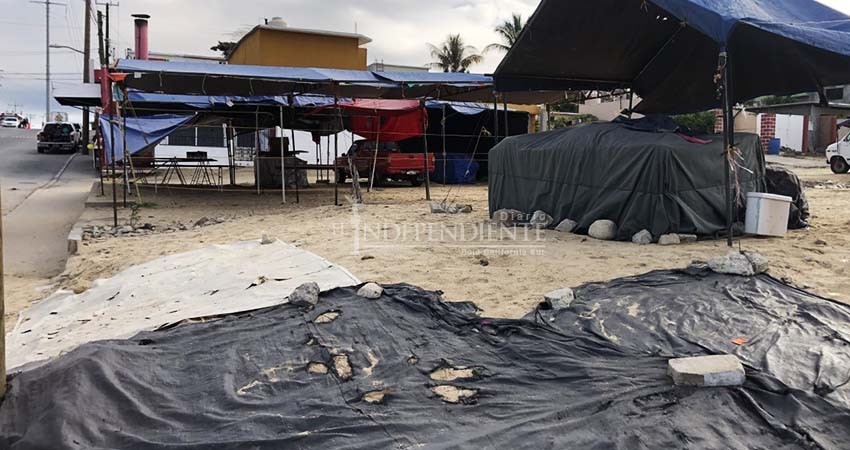Tianguis pueden operar puesto, que son considerados actividades esenciales