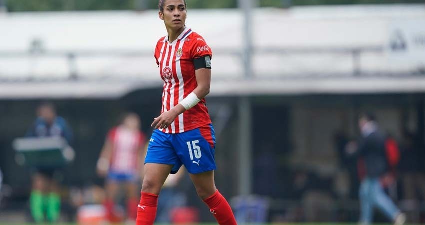 No cortaría mi carrera por un reality show; ¿Carolina Jaramillo critica a Norma Palafox?