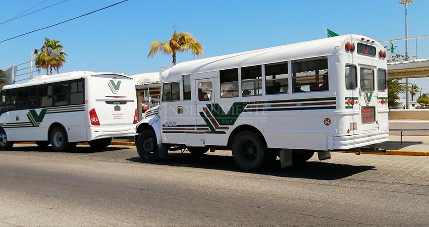 Intensa renovación de unidades prometen transportistas de Los Cabos