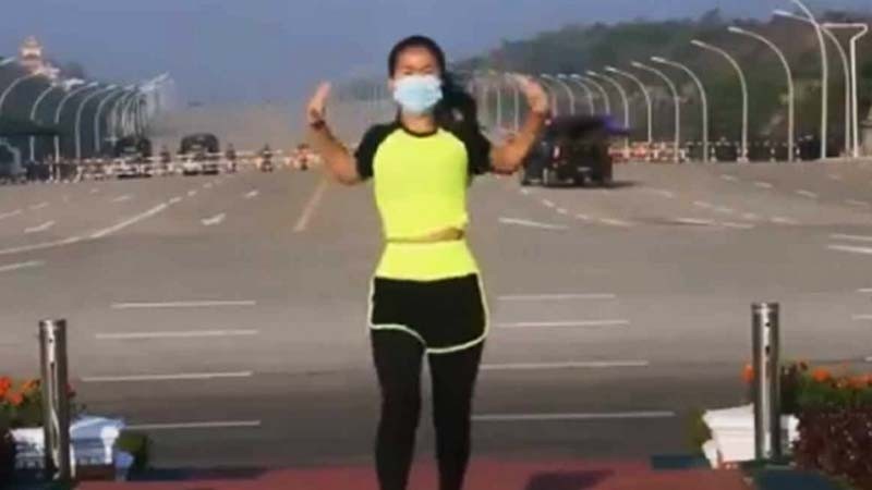 Maestra de aerobics capta 'sin querer' el golpe de Estado en Myanmar