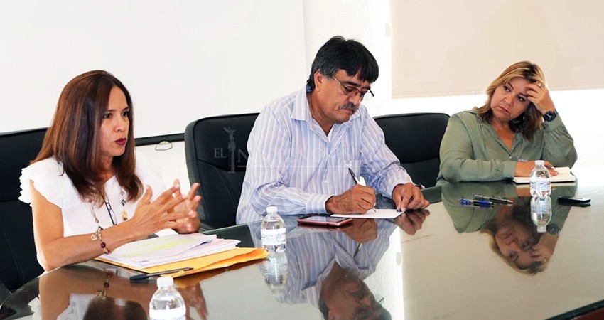 Óscar Leggs se registra como aspirante a la candidatura de la alcaldía de Los Cabos