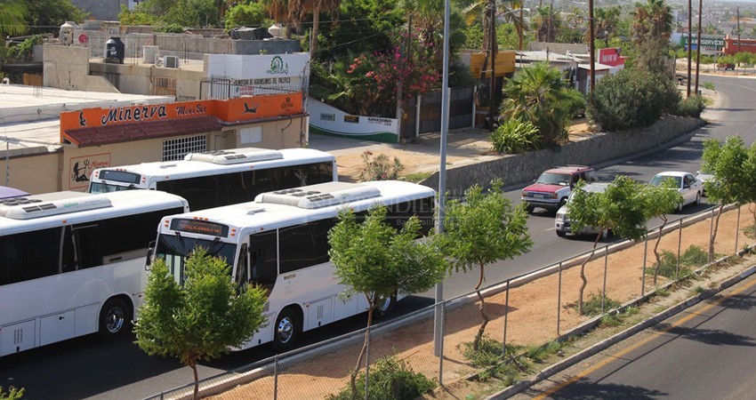 Sin funcionar 3 mil 500 luminarias Los Cabos