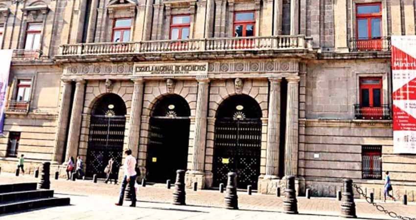 ‘Urge pacto con la cultura escrita’: Juan Luis Arzoz