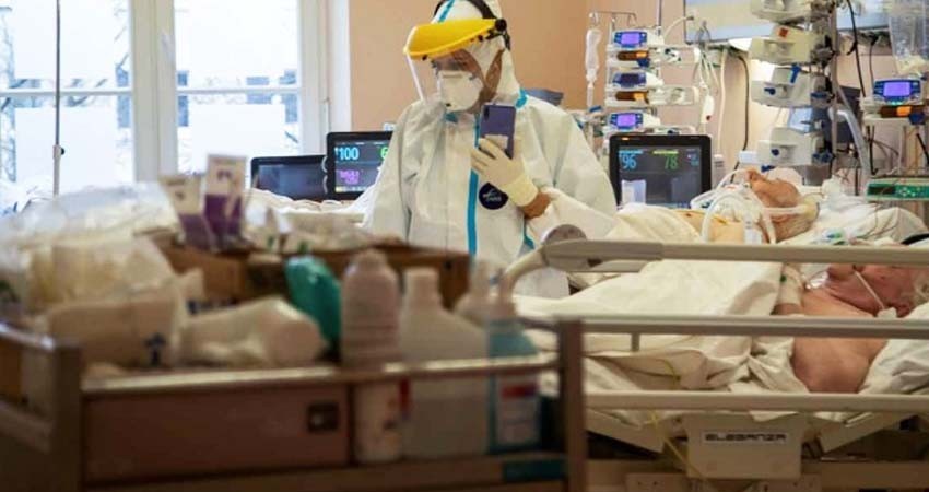 Variante británica es 64% más mortal, confirma estudio en Reino Unido