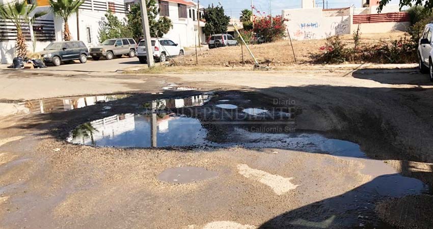 ¿Dónde está el municipio modelo?, cuestionan vecinos de CSL