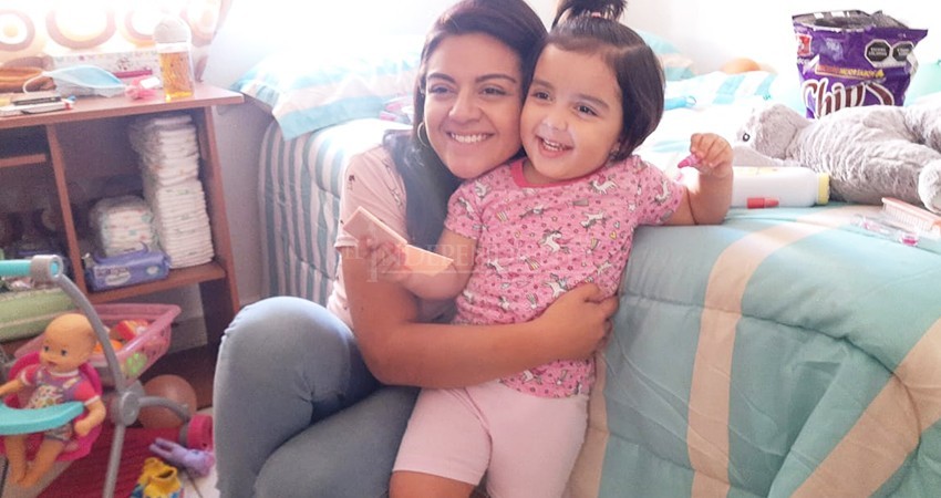 Después de 20 días, regresan a la pequeña Luciana a su madre