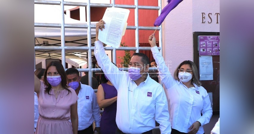 "Señalaré y criticaré lo que no esta bien": Adonaí Carreón tras la gubernatura de BCS por PES