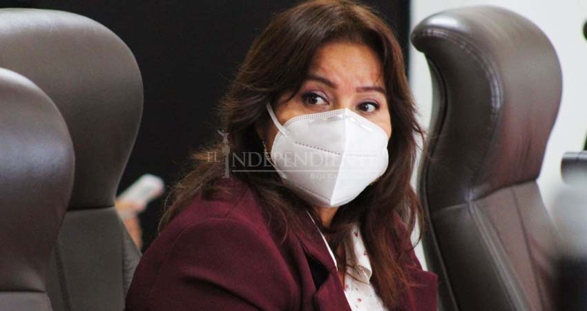 La regidora Tabita tenía en resguardo el expediente del muro de Costa Azul: Irene Romá