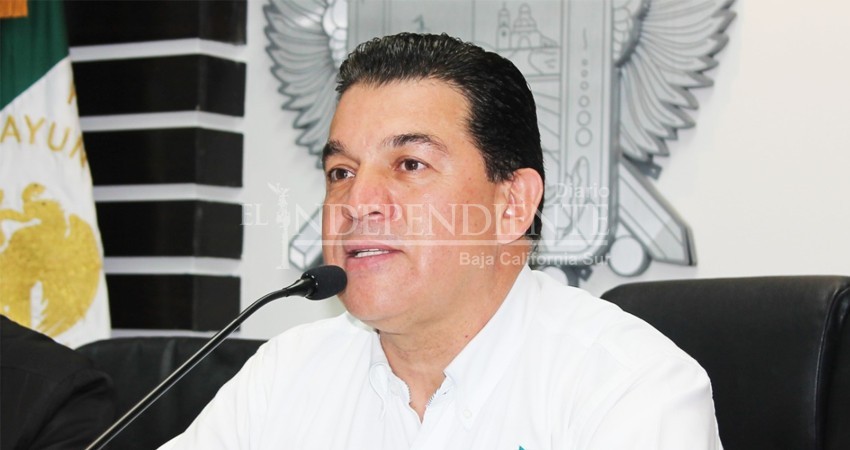 Niega INE registro de plurinominal a Rubén Muñoz