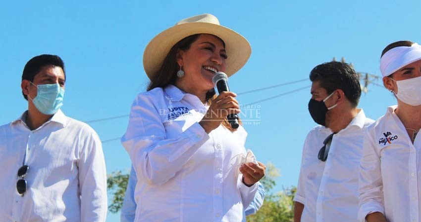 Esta alianza es por los que están cansados de los gobiernos ineptos: Lupita Saldaña