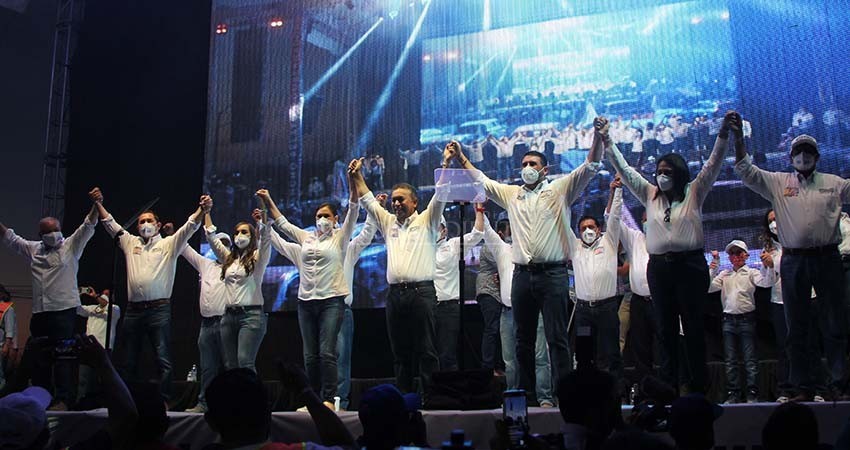 En BCS nadie se queda atrás: Pelayo; ofrece más apoyos sociales y nuevos empleos