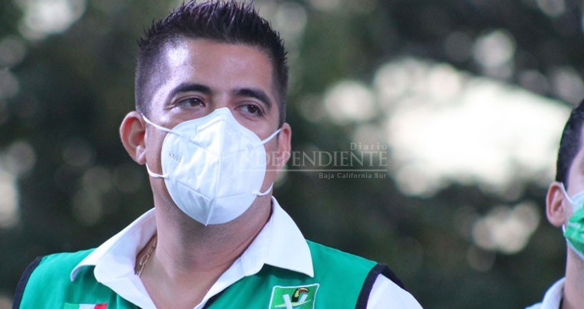 En Morena son ineficientes, misóginos y se la pasan peleando: Alejandro Tirado