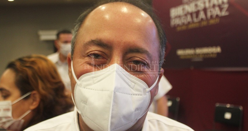 AMLO le quitó la pensión, pero BCS le paga a Calderón para venir apoyar a su candidato: Graniel Burelo