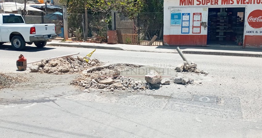 Son una “burla” las reparaciones de baches en la 4 de Marzo: Vecinos